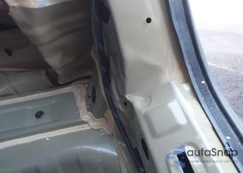 2019 Honda Civic Sport z USA, uszkodzony, nr VIN 2HGFC2F8XKH572302